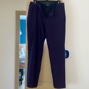 Express Women’s Dress Pants. Size 6R. Columnist Ankle